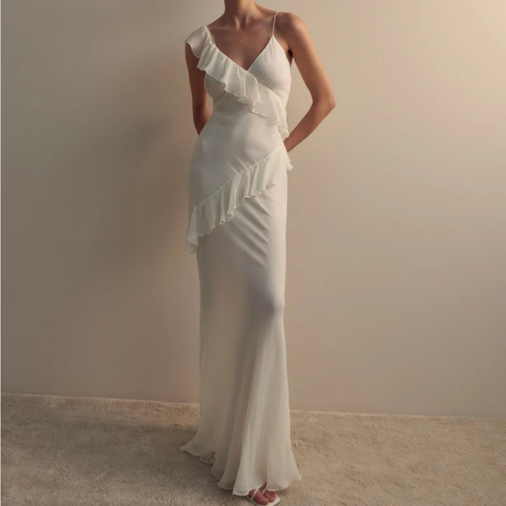 Sutton silk maxi dress from misha. Size xs.